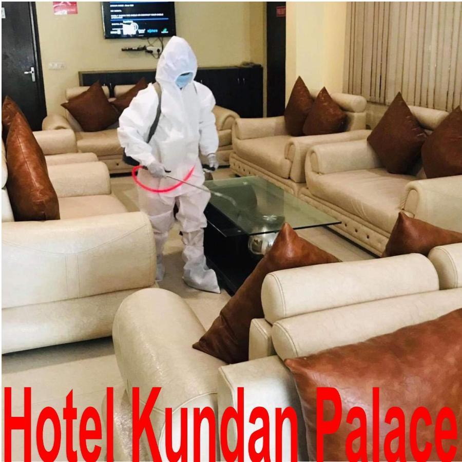 Hotel Kundan Palace Нью-Дели Экстерьер фото